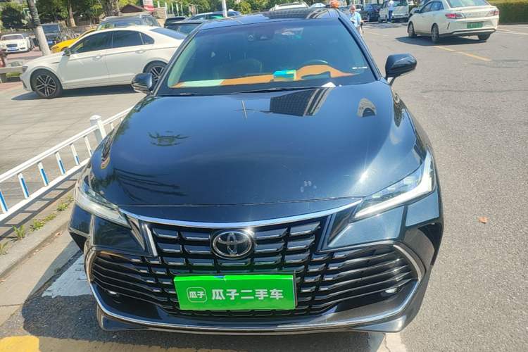 Used Toyota Avalon 2022 2.0L Luxury Edition Front