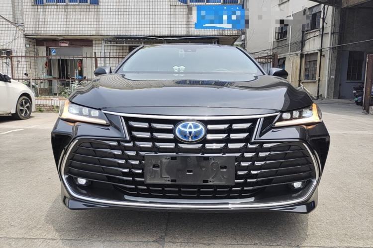 Used Toyota Avalon 2022 Dual-Engine 2.5L Luxury Edition Front