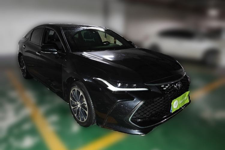 Used Toyota Avalon 2022 2.5L Luxury Edition Front Right 45 Deg