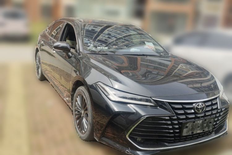 Used Toyota Avalon 2022 2.0L XLE Premium Edition Front Right 45 Deg