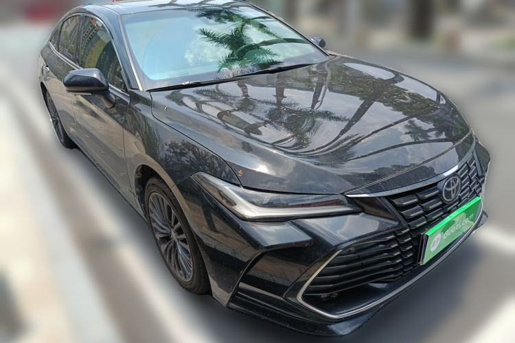 Used Toyota Avalon 2022 2.0L XLE Premium Edition Front Right 45 Deg