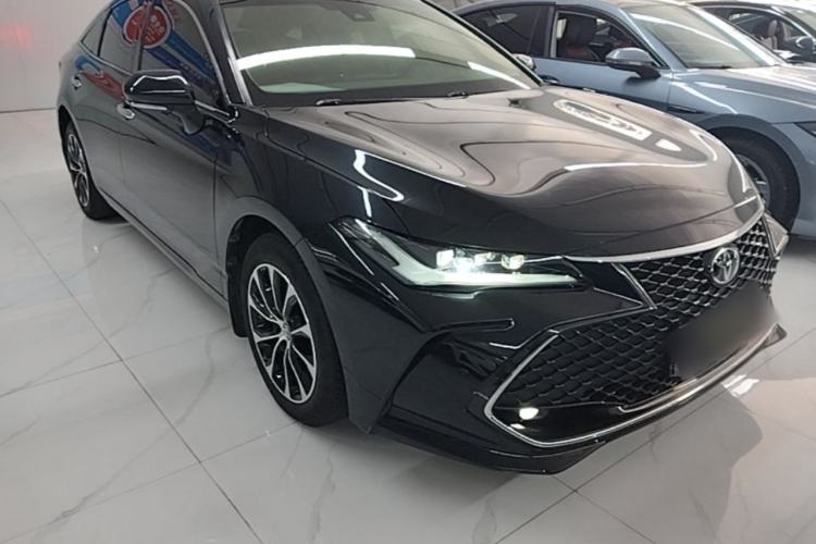 Used Toyota Avalon 2022 2.5L Ambition Edition Front Right 45 Deg