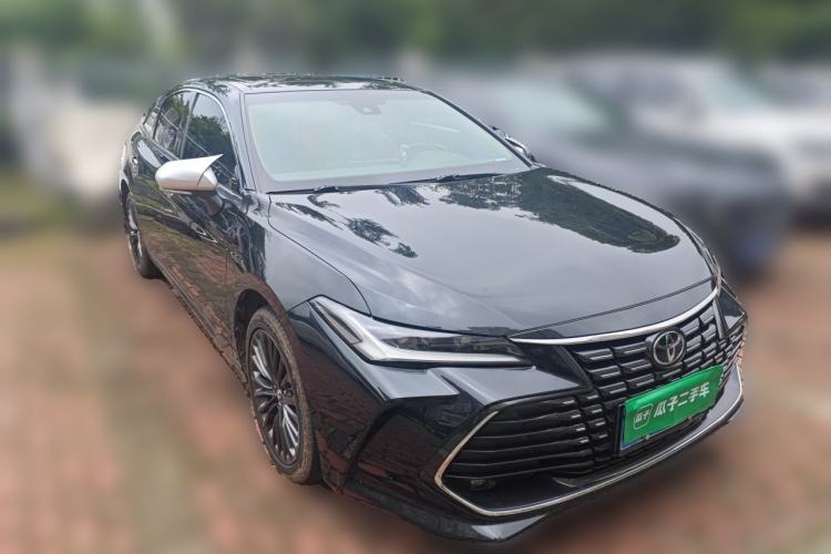 Used Toyota Avalon 2022 2.0L XLE Premium Edition Front Right 45 Deg