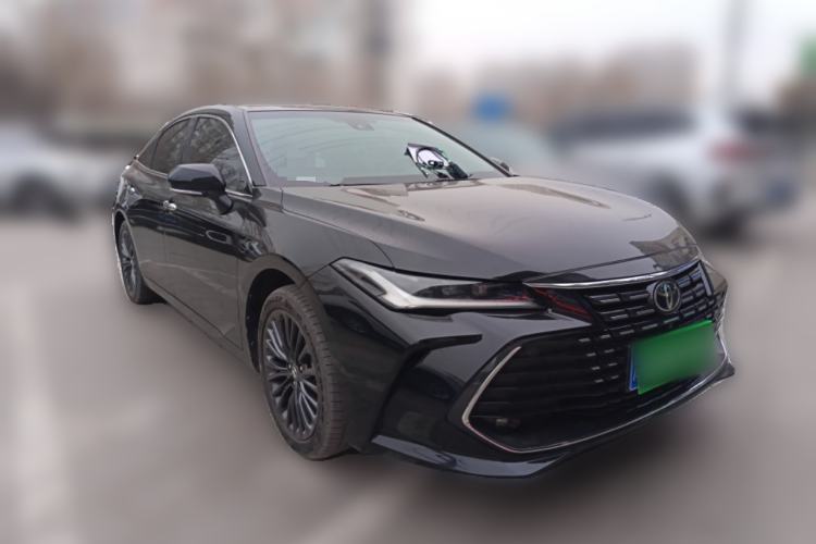 Used Toyota Avalon 2022 2.0L XLE Premium Edition Front Right 45 Deg