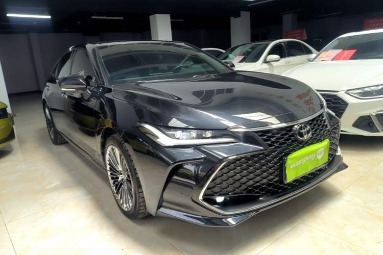 Used Toyota Avalon 2022 2.5L Luxury Edition Front Right 45 Deg