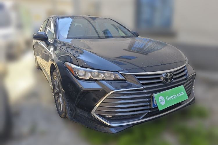 Used Toyota Avalon 2022 2.5L Luxury Edition Front Right 45 Deg