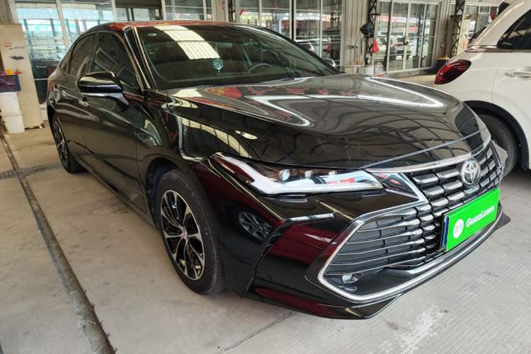Used Toyota Avalon 2022 2.0L Luxury Edition Front Right 45 Deg