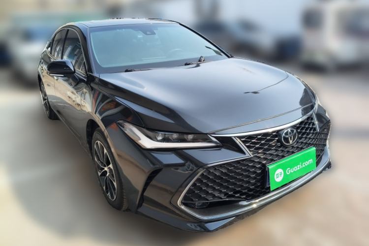 Used Toyota Avalon 2022 2.5L Luxury Edition Front Right 45 Deg