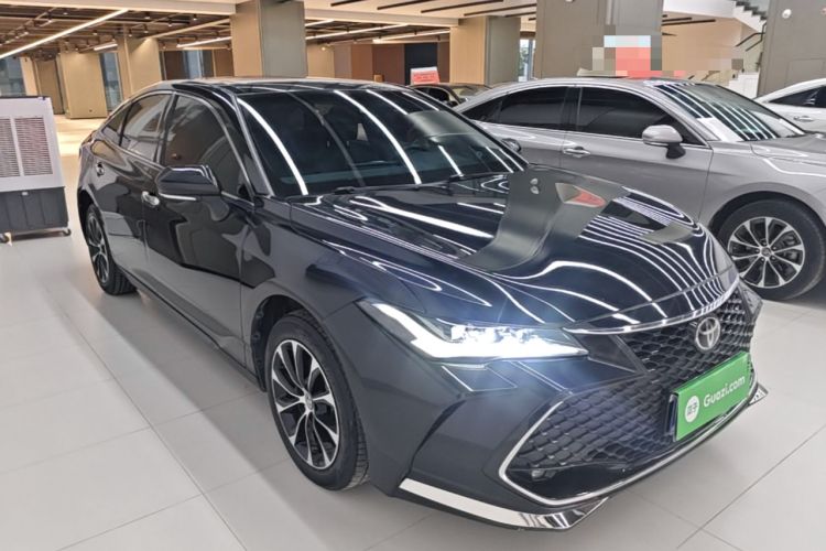 Used Toyota Avalon 2022 2.5L Luxury Edition Front Right 45 Deg