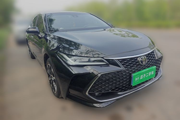 Used Toyota Avalon 2022 2.5L Luxury Edition Front Right 45 Deg