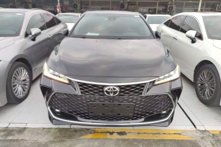 Used Toyota Avalon 2022 2.5L Touring Premium Edition Front