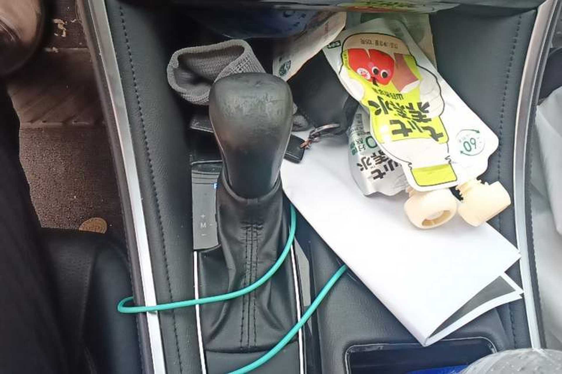 Used Toyota Avalon 2022 2.0L Luxury Edition Gear Lever