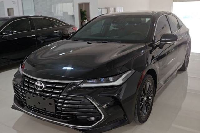 Used Toyota Avalon 2022 2.0L XLE Premium Edition