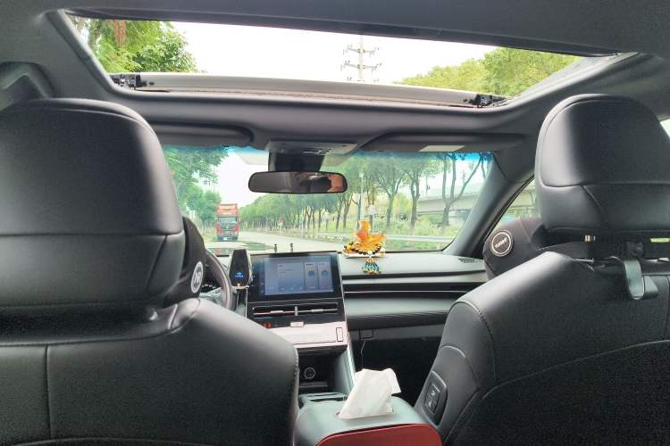 Used Toyota Avalon 2022 2.0L Luxury Edition Headliner