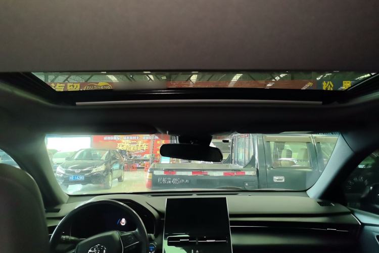 Used Toyota Avalon 2022 Dual-Engine 2.5L Luxury Edition Headliner