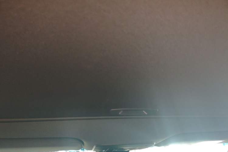 Used Toyota Avalon 2022 Dual-Engine 2.5L Luxury Edition Headliner