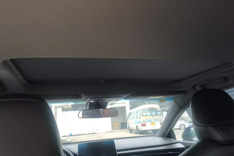 Used Toyota Avalon 2022 2.0L Luxury Edition Headliner