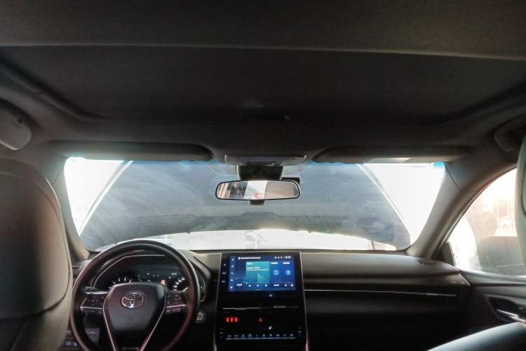 Used Toyota Avalon 2022 2.0L Luxury Edition Headliner