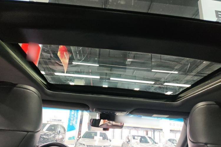 Used Toyota Avalon 2022 Dual-Engine 2.5L XLE Premium Edition Headliner
