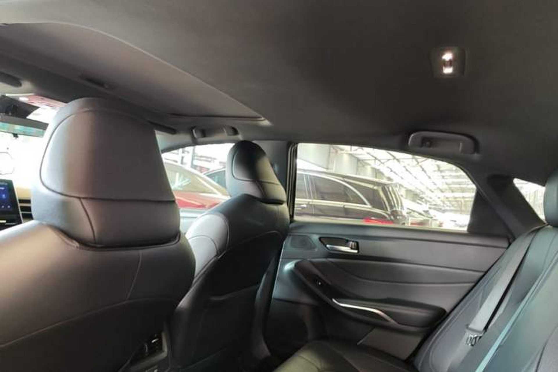 Used Toyota Avalon 2022 2.0L Luxury Edition Headliner