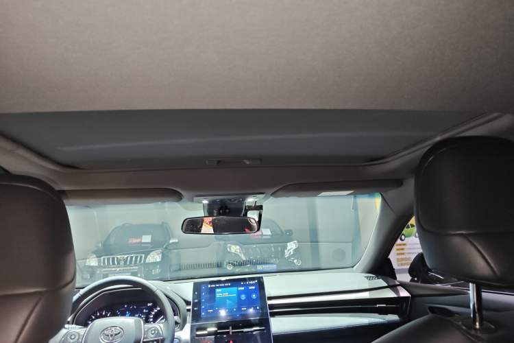 Used Toyota Avalon 2022 2.5L Luxury Edition Headliner