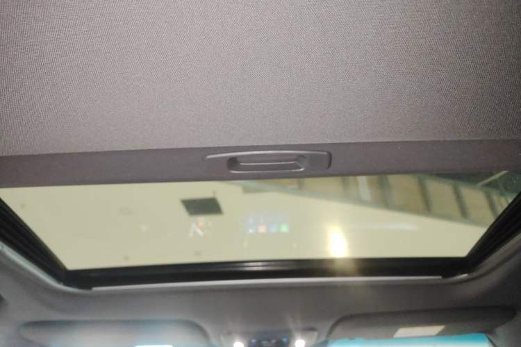 Used Toyota Avalon 2022 2.0L Ambition Edition Headliner