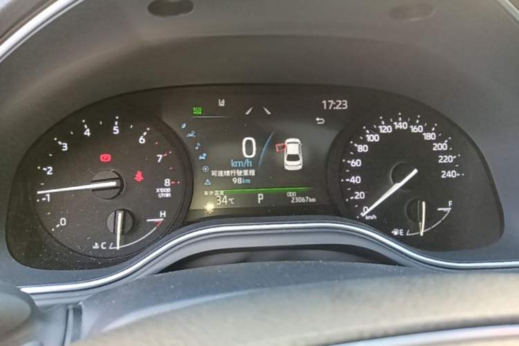 Used Toyota Avalon 2022 2.5L Luxury Edition Instrument Cluster