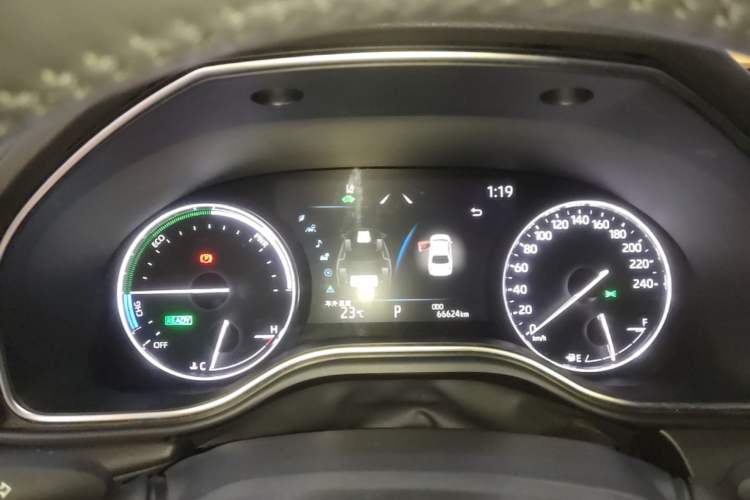 Used Toyota Avalon 2022 Dual-Engine 2.5L Luxury Edition Instrument Cluster