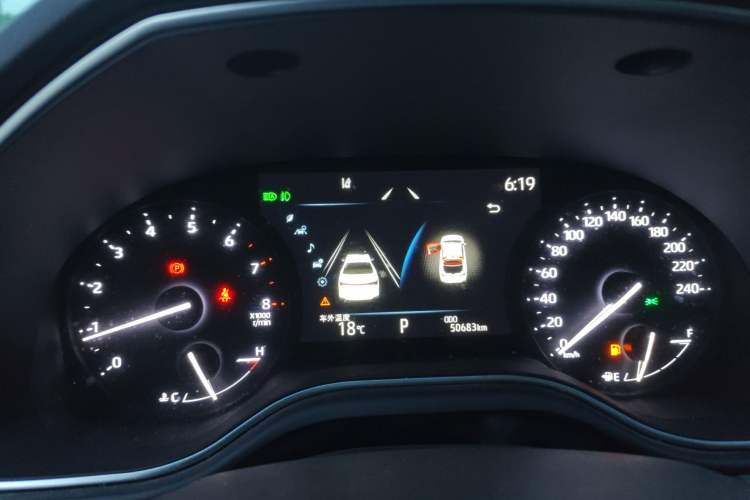 Used Toyota Avalon 2022 2.0L Luxury Edition Instrument Cluster