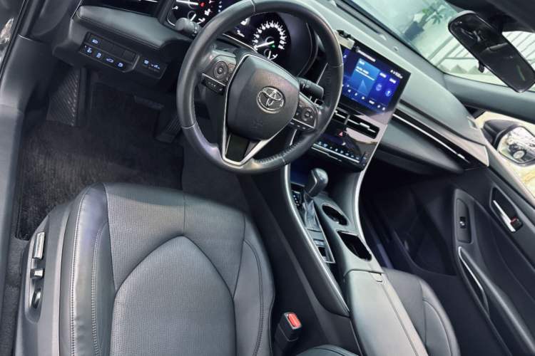 Used Toyota Avalon 2022 2.0L Luxury Edition Interior 1