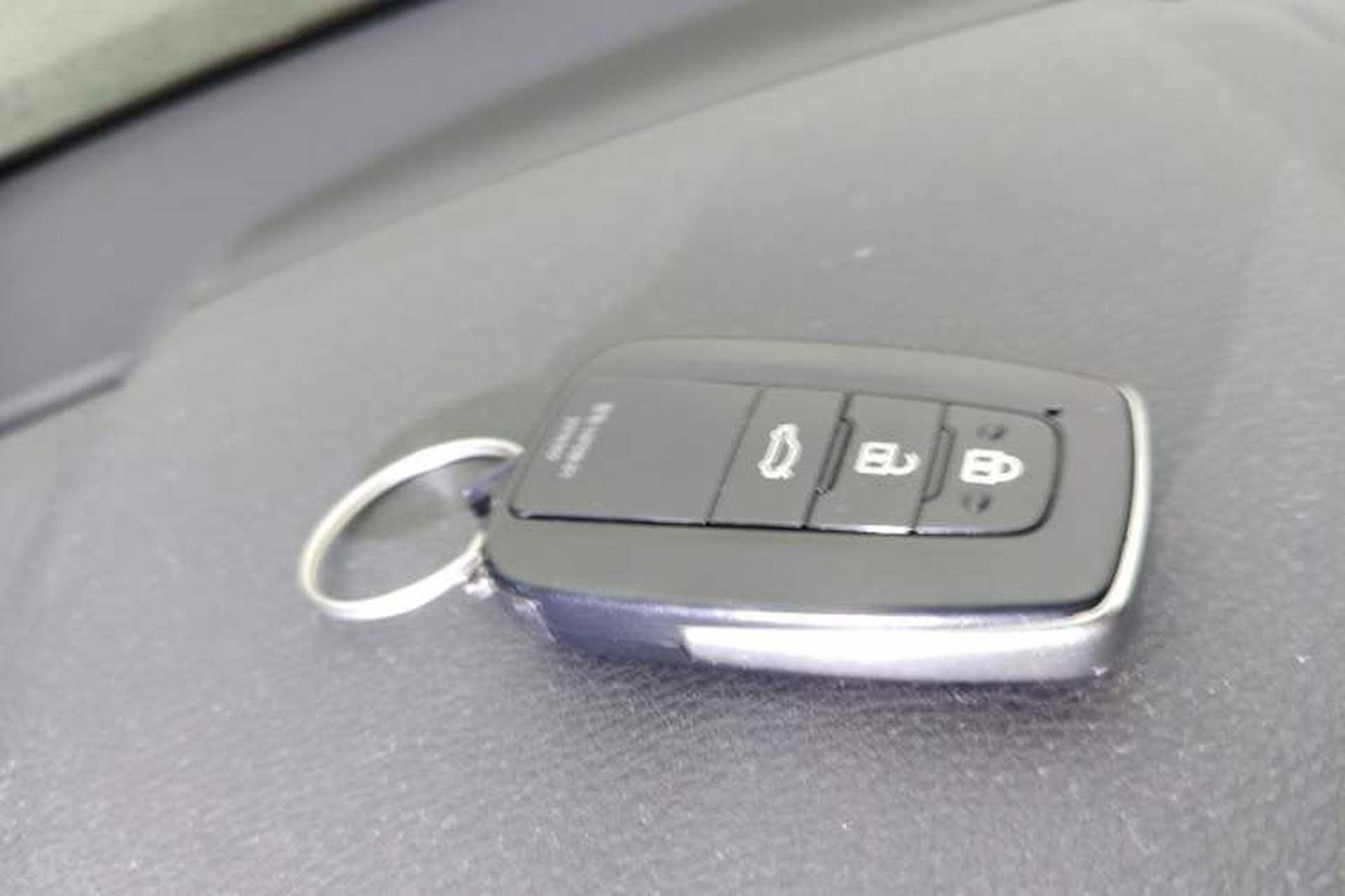 Used Toyota Avalon 2022 2.0L Luxury Edition Interior 1