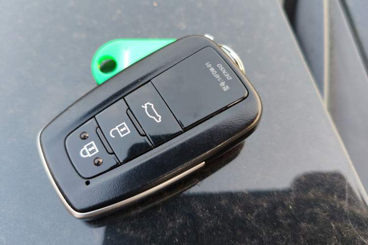 Used Toyota Avalon 2022 2.5L Luxury Edition Interior 1