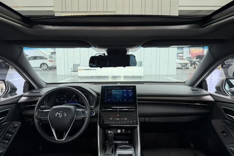 Used Toyota Avalon 2022 2.5L Touring Premium Edition Interior 1