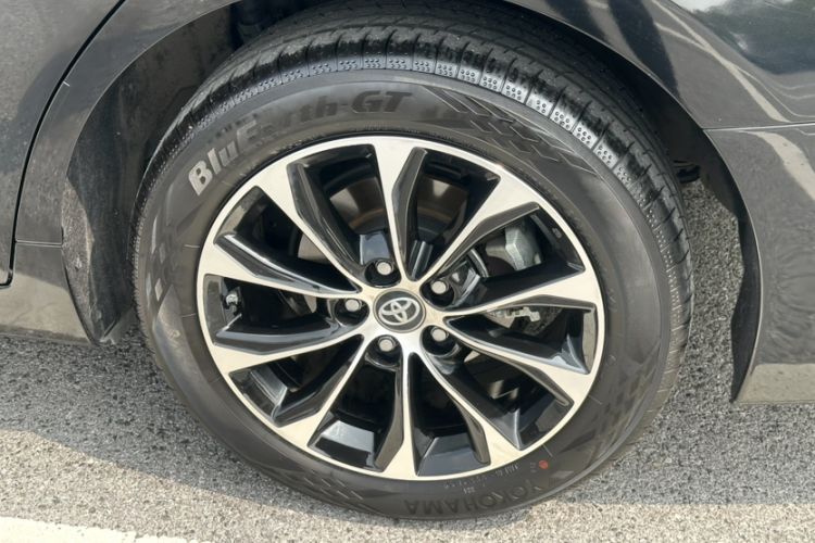 Used Toyota Avalon 2022 2.0L Luxury Edition Interior 1