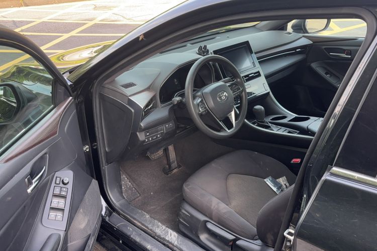 Used Toyota Avalon 2022 2.0L Ambition Edition Interior 1