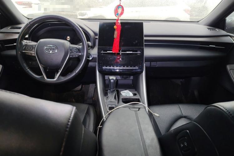 Used Toyota Avalon 2022 2.0L Luxury Edition Interior 2