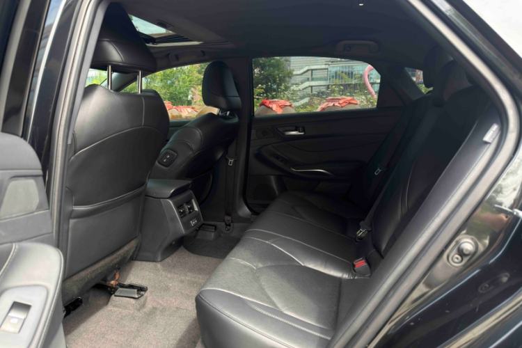 Used Toyota Avalon 2022 2.0L Luxury Edition Interior 3