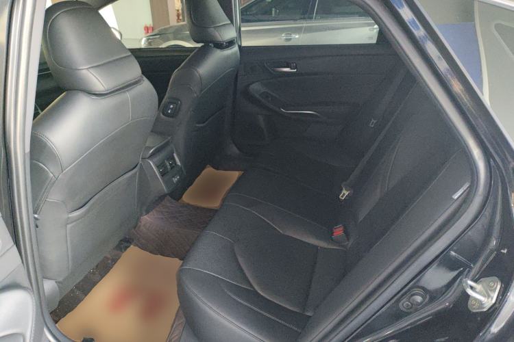 Used Toyota Avalon 2022 2.0L Luxury Edition Interior 4