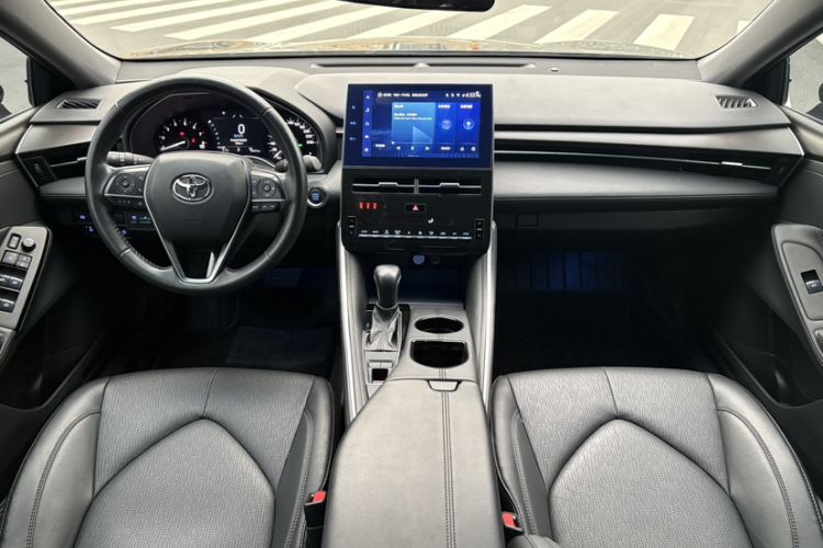 Used Toyota Avalon 2022 2.0L Luxury Edition Interior 4