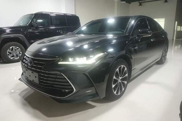 Used Toyota Avalon 2022 Dual-Engine 2.5L Luxury Edition