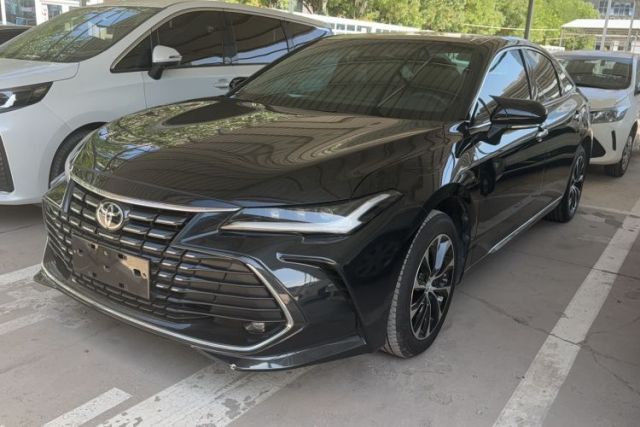 Ojetý Toyota Avalon 2022 2.0L Luxury Edition