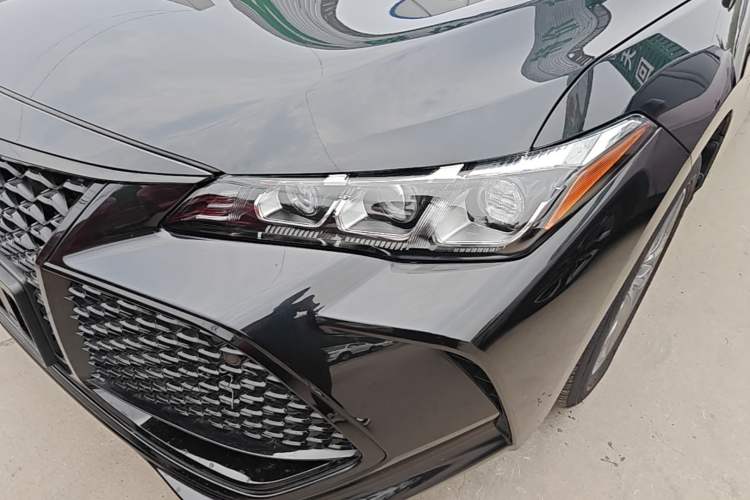 Used Toyota Avalon 2022 2.0L Luxury Edition Left Front Headlight