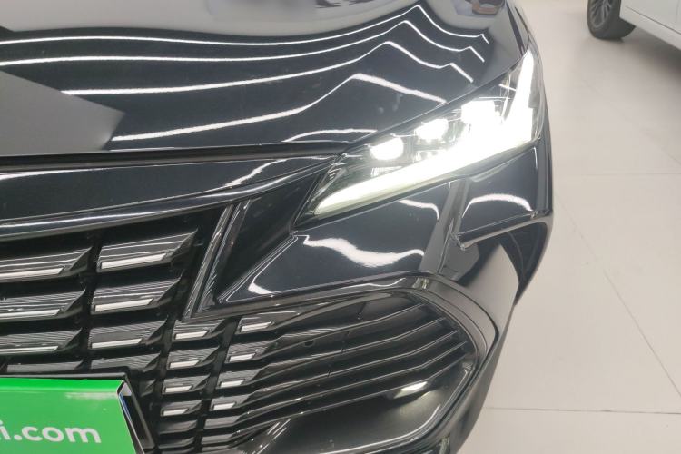 Used Toyota Avalon 2022 Dual-Engine 2.5L Luxury Edition Left Front Headlight