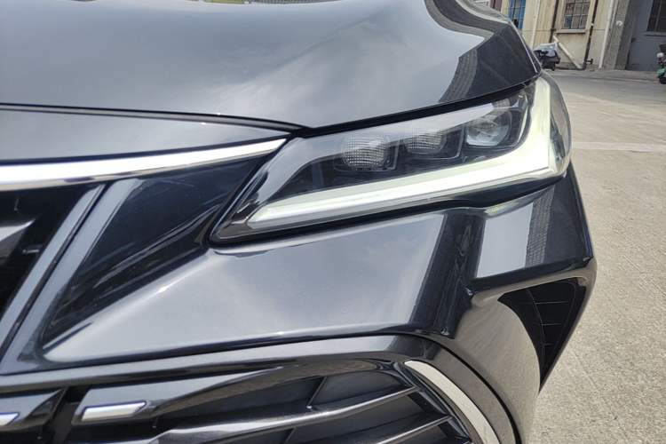 Used Toyota Avalon 2022 Dual-Engine 2.5L Luxury Edition Left Front Headlight