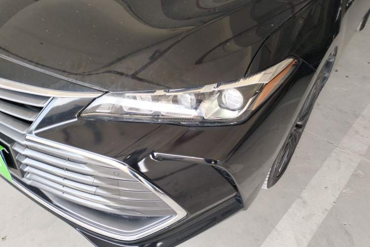 Used Toyota Avalon 2022 2.0L XLE Premium Edition Left Front Headlight