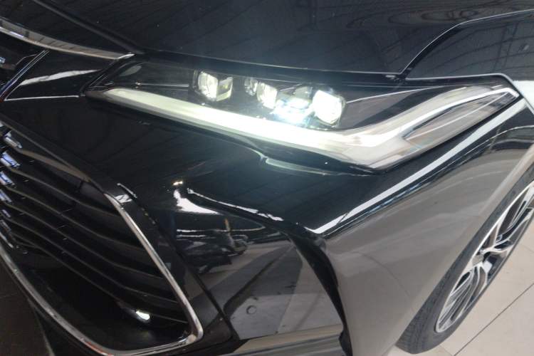 Used Toyota Avalon 2022 2.0L Luxury Edition Left Front Headlight