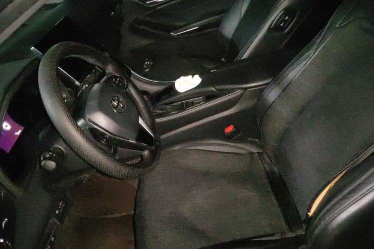 Used Toyota Avalon 2022 2.5L Luxury Edition Left Front Seat