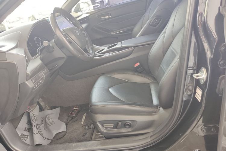 Used Toyota Avalon 2022 2.0L Luxury Edition Left Front Seat