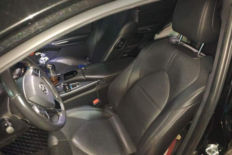 Used Toyota Avalon 2022 2.5L Luxury Edition Left Front Seat