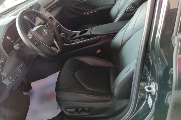 Used Toyota Avalon 2022 2.0L Luxury Edition Left Front Seat